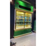 Vitrin Tipi Pasta Dolabı Yeşil Mobilya Desenli Gold Model - Görsel 3