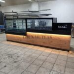 Pasta ve Çikolata Teşhir Dolabı Ahşap Desenli