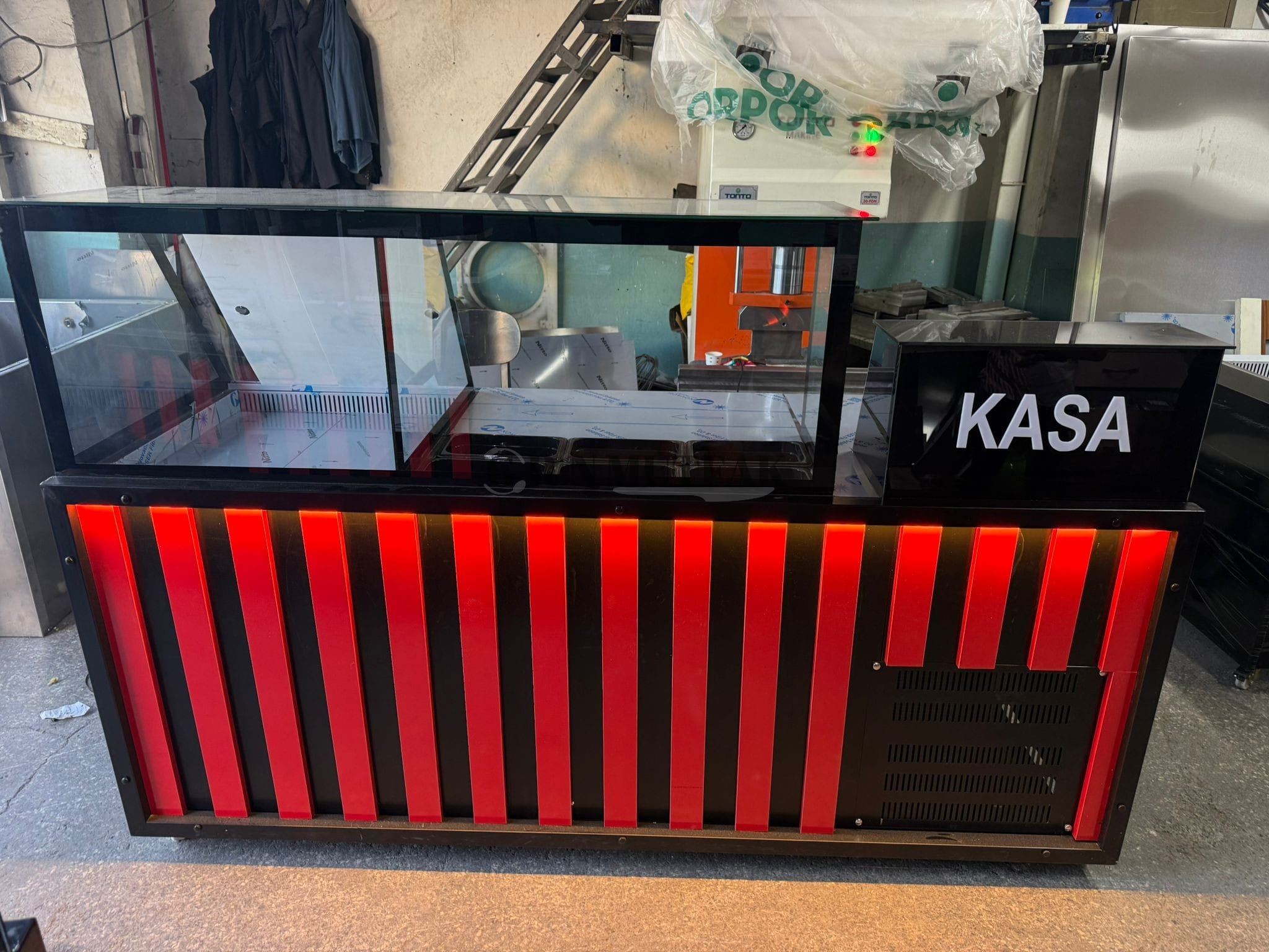 Çiğköfte Dolabı Kasalı Model