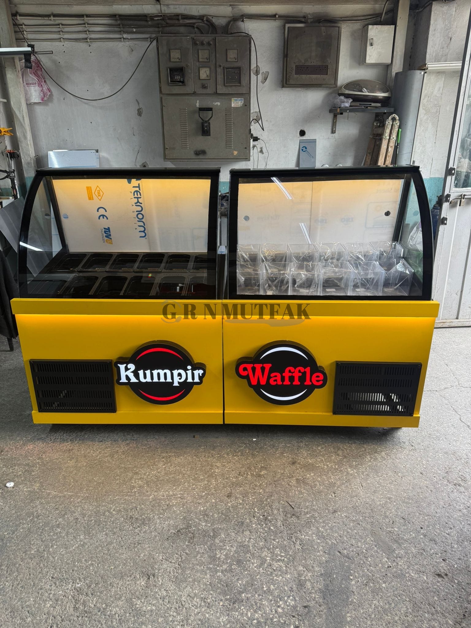 Waffle Ve Kumpir Dolabı